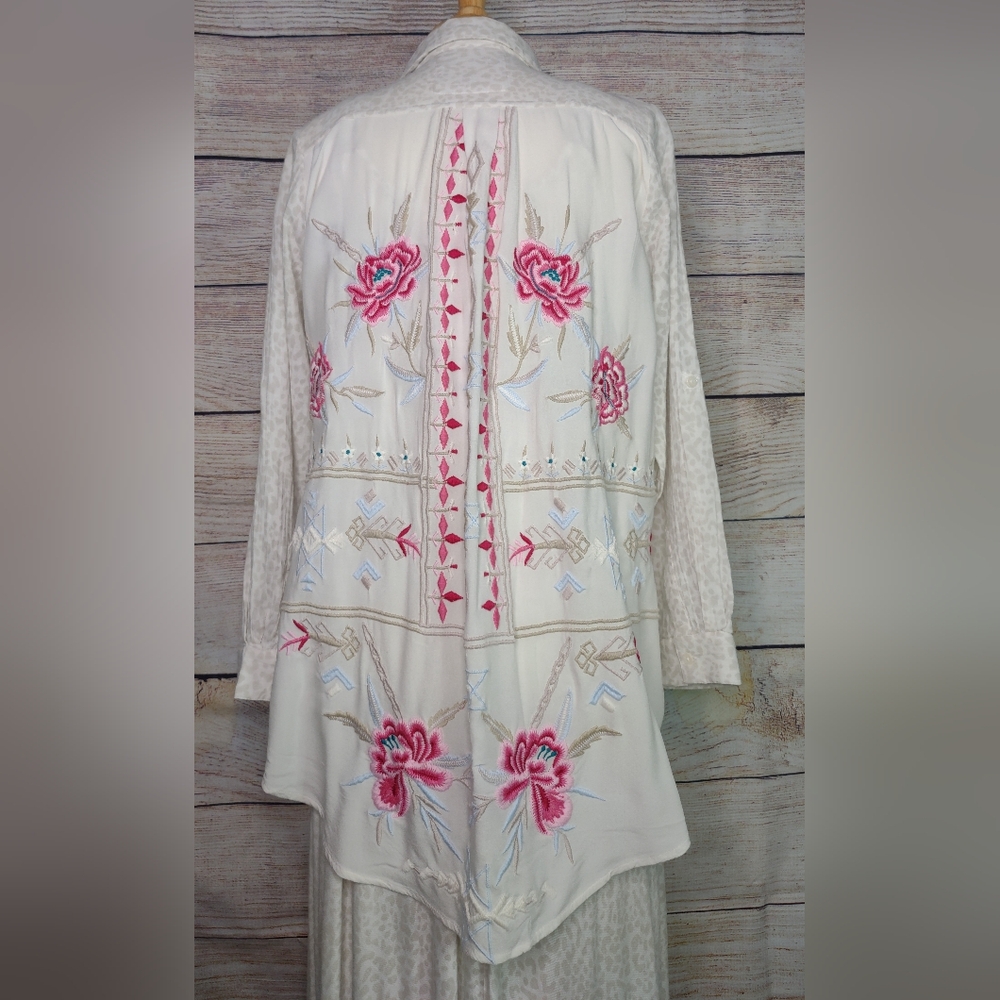 Embroidered Floral Women's Jacket